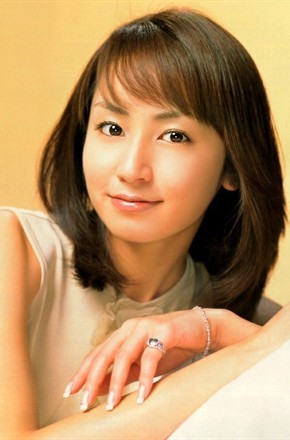 矢田亚希子